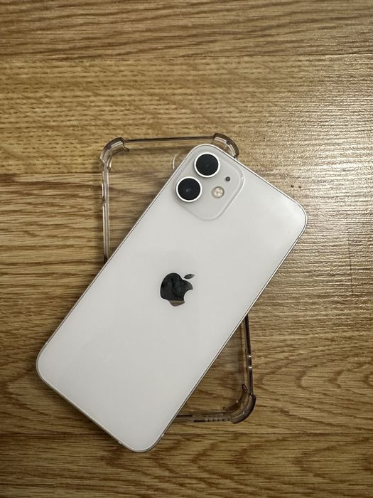 Айфон 12 mini в идеальном состояние