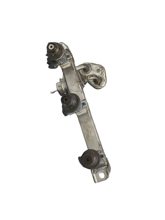 Rampa + Injectoare Opel Corsa B 73_, 78_, 79_, S93 1993 - 2002 1.0 I 1