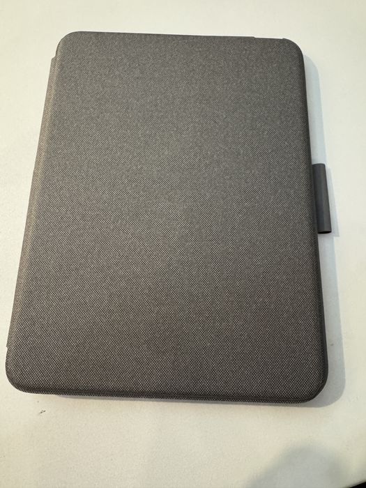 Logitech combo touch