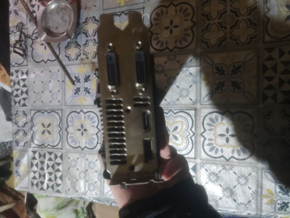 Placă video gtx 1070 ti