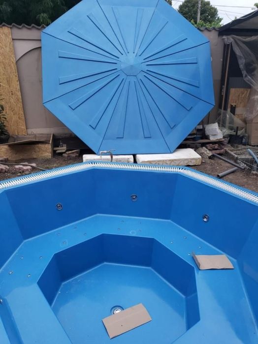 Mini piscina din fibra de sticla ciubar hot tub 7 -13 persoane