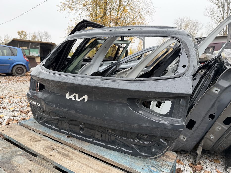 Капак/Багажник/Задна врата Kia Ceed