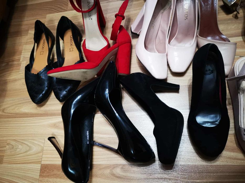 Pantofi dama eleganti