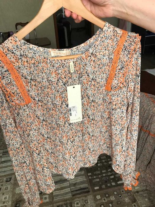 Продам костюм , юбка-кофта. Кофта-подкладка