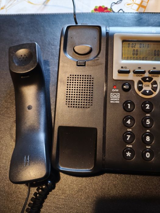 Стационарен  телефон  Оптиком  B500