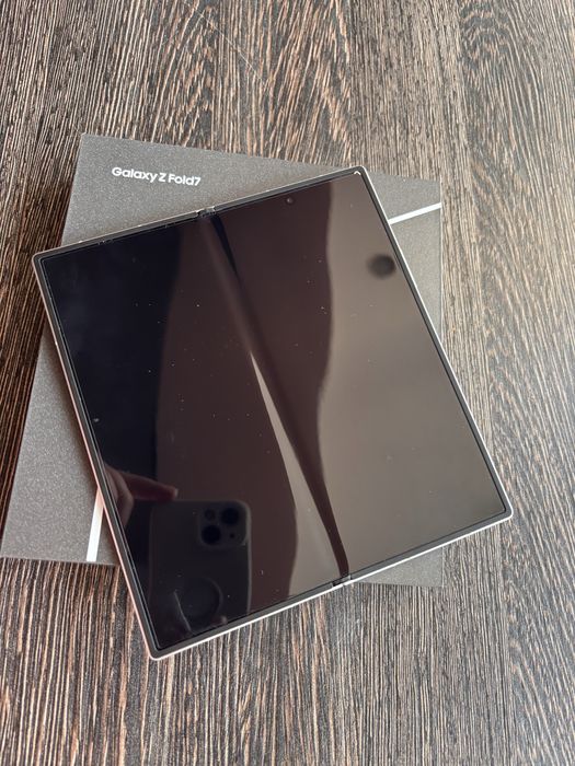 Samsung Galaxy Z Fold 7