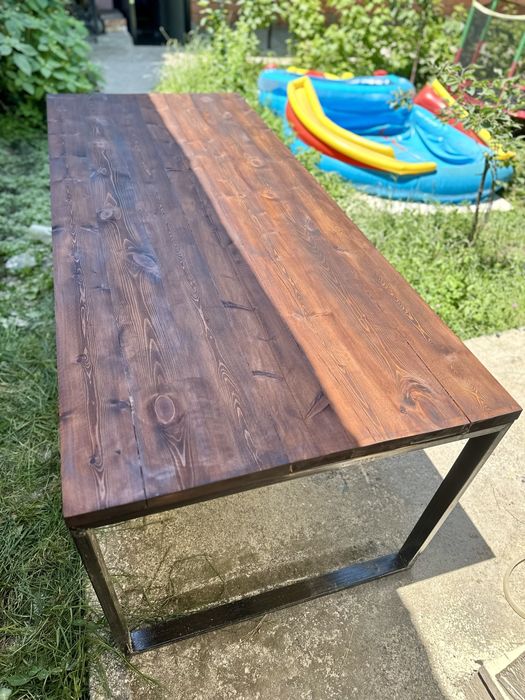 Стол в стиле лофт