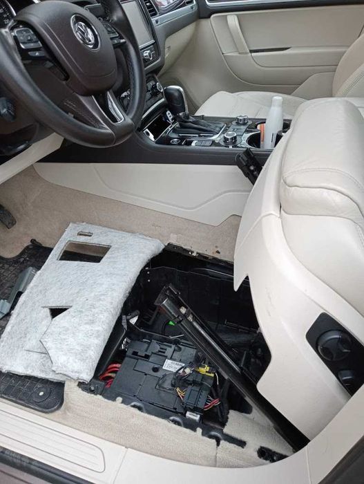 Baterii auto la domiciliu in Bucuresti - baterii auto acasa