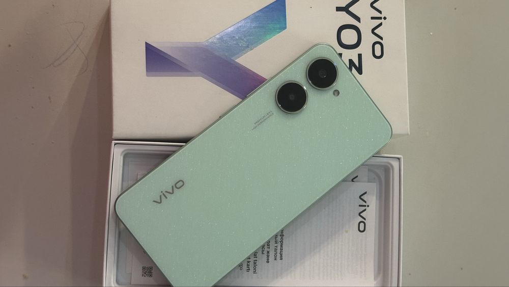 Продам новый Смартфон VIVO Y03