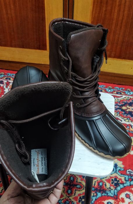 Сапожки. Верх из кожи.