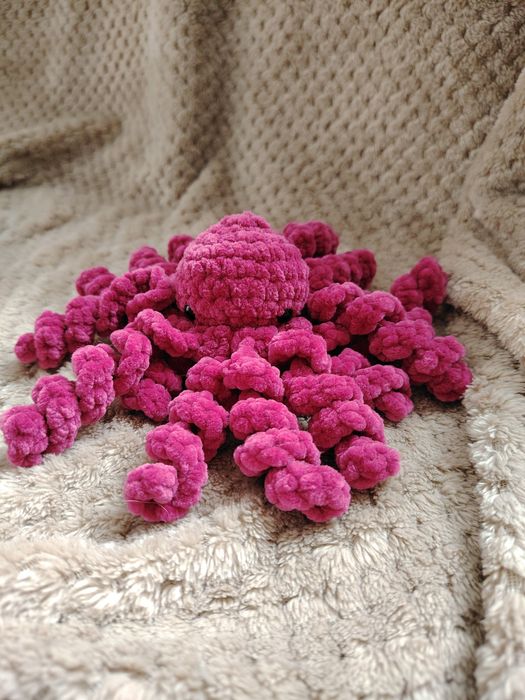 Ръчно плетени играчки на една кука