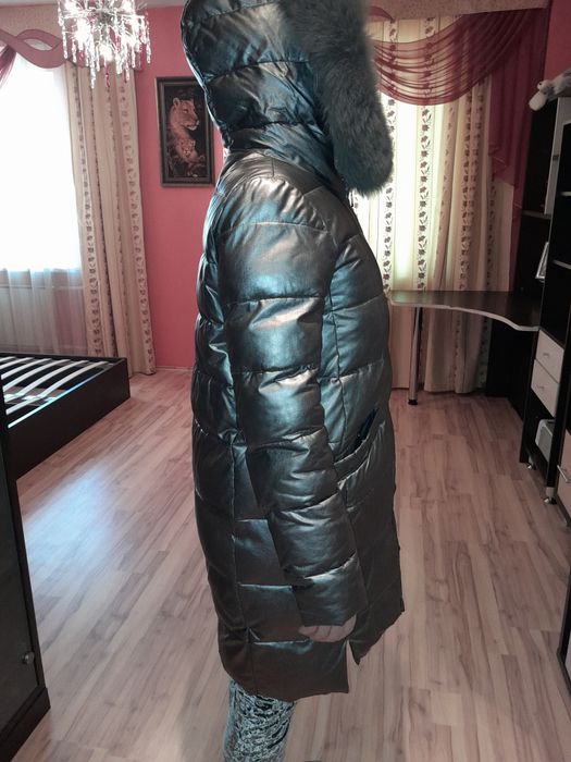 Продам шубы,пуховик