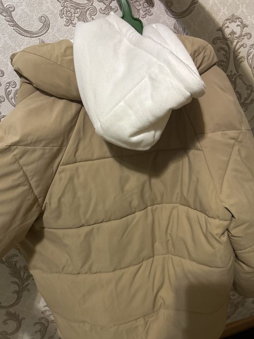 продаю осеннию куртку