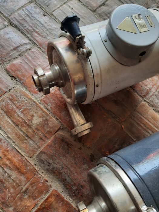 Pompă trifazică, lichide alimentare