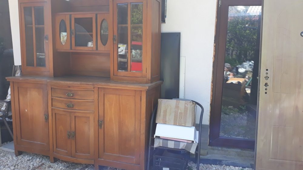 Mobila veche dulap lemn