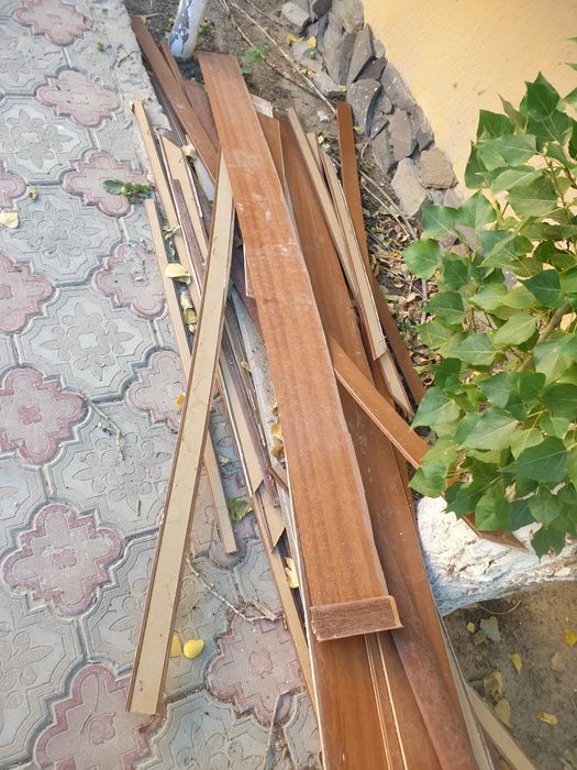 Двери комнатные, плинтус,  рамки