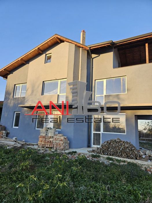 Продава се Къща в с. Горица, Област Варна - 220 кв.м за 1000 €/кв.м - Снимка #3