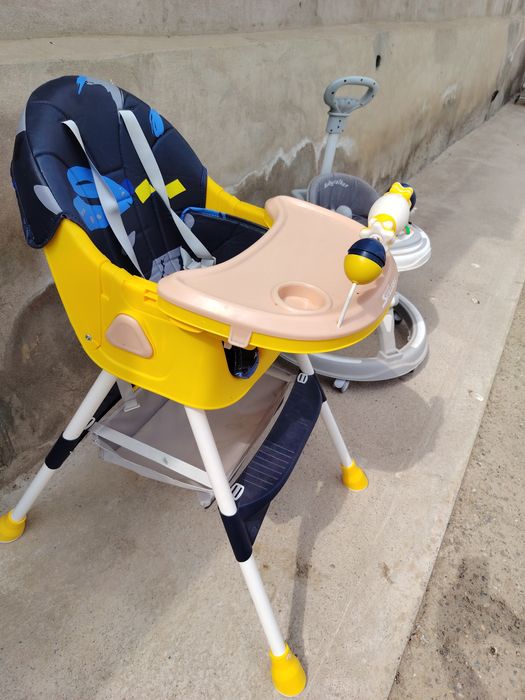 Детский обеденный столик