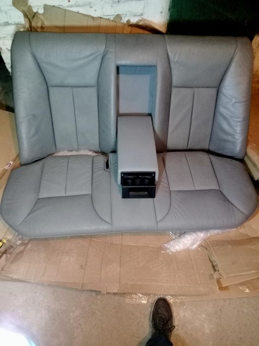 Продам сиденья Мерседес w210 до рестайлинг