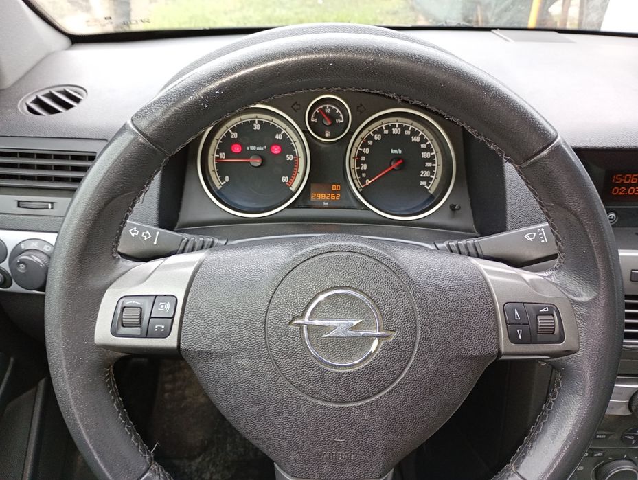 Vând Opel Astra h