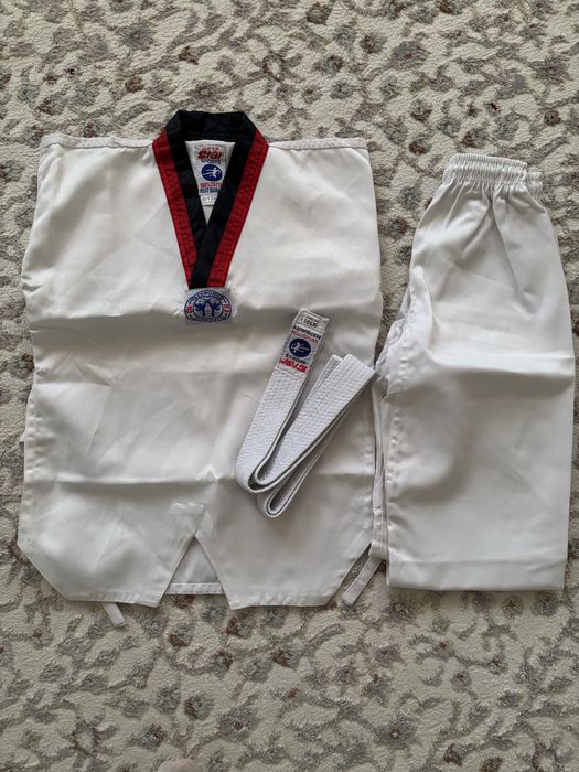 Продам кимано новое