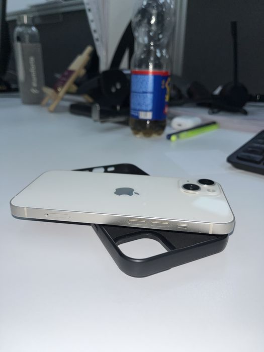 Продам айфон 13