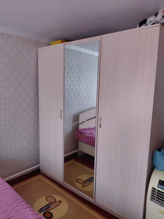 Продам диван и горку