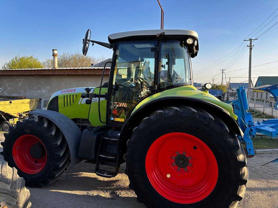 Трактор CLAAS ARION 640