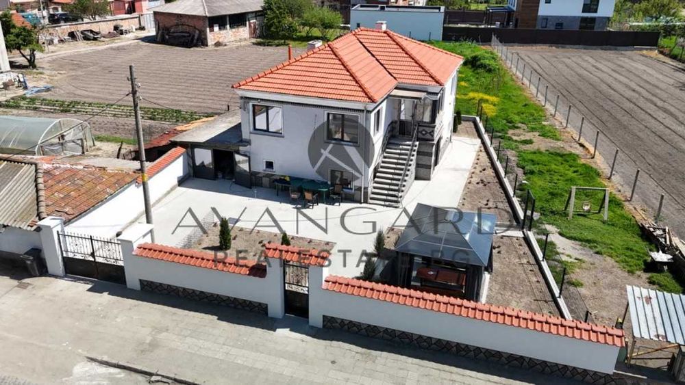 Продава се Къща в с. Войводиново, Област Пловдив - 180 кв.м за 1556 €/кв.м - Снимка #18