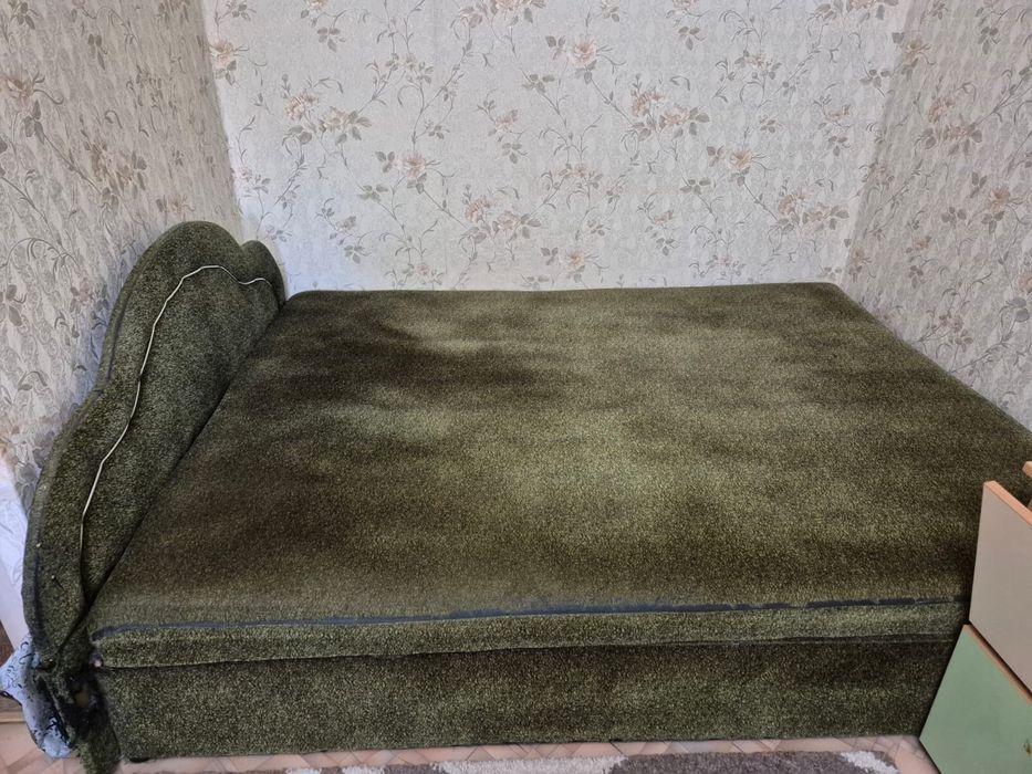 отдам кровать б/у
