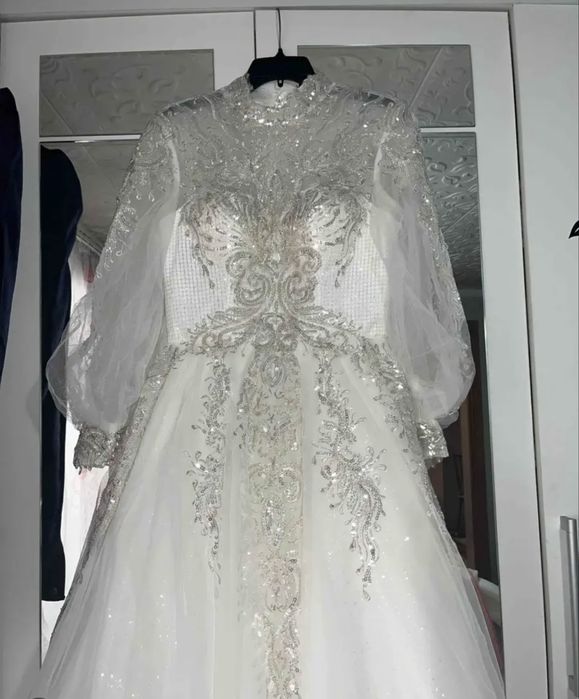 Продам свадебное платье