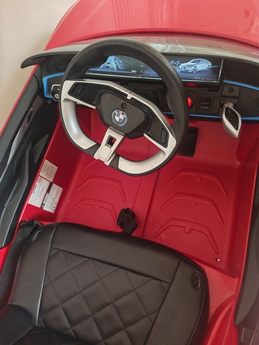 Mașinuță electrica BMW