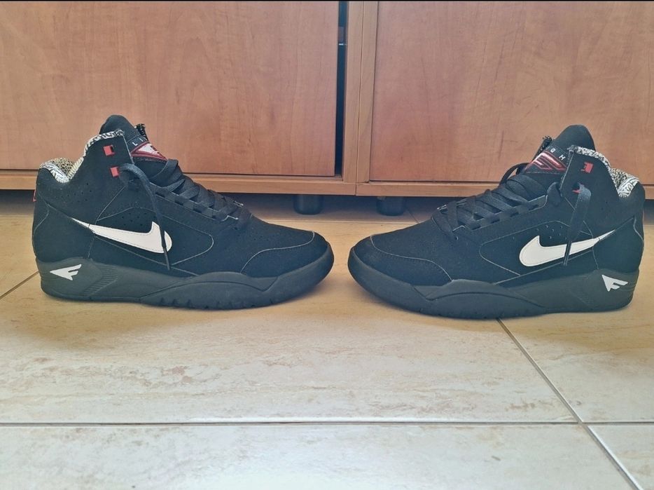 Nike Air Flight măr. 39