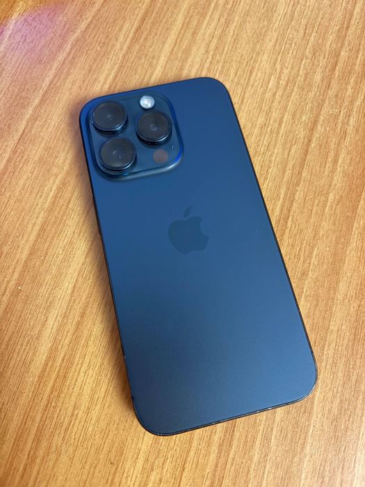 Обменяю iPhone 15 pro на 16 про