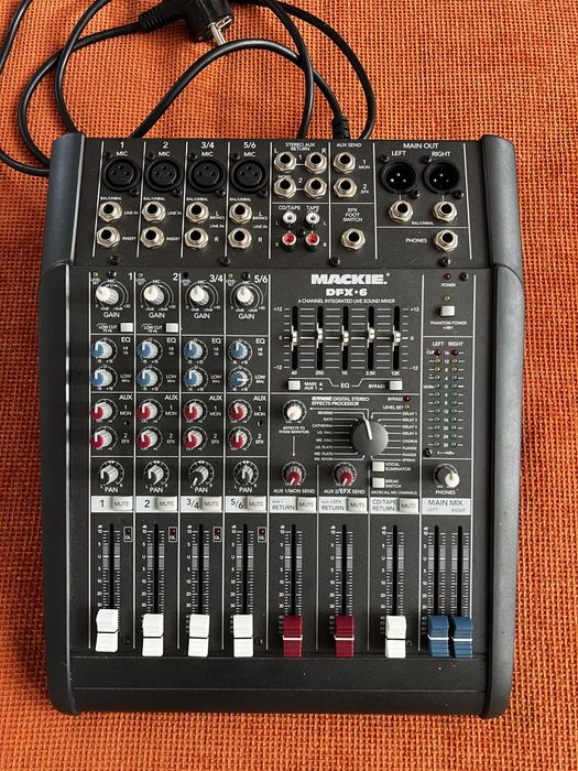 Mixer mackie dfx 6 ( rcf dynacord fbt xa2 )