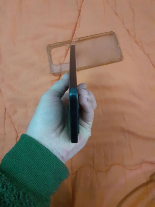 Смартфон itel P 55 256 память