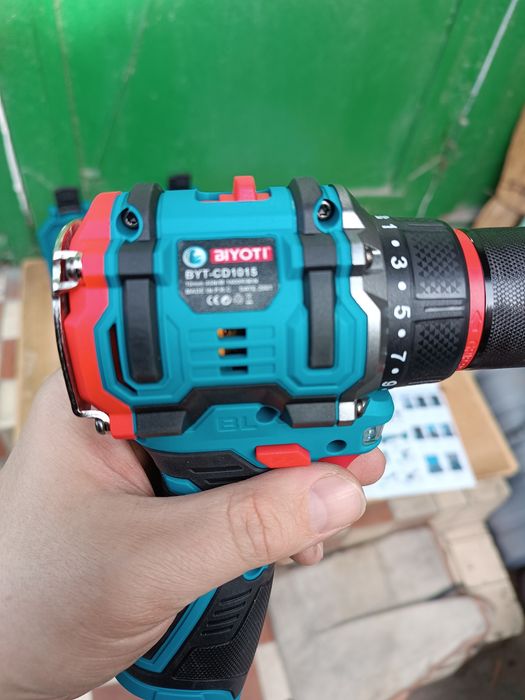 Продам новый шуруповёрт