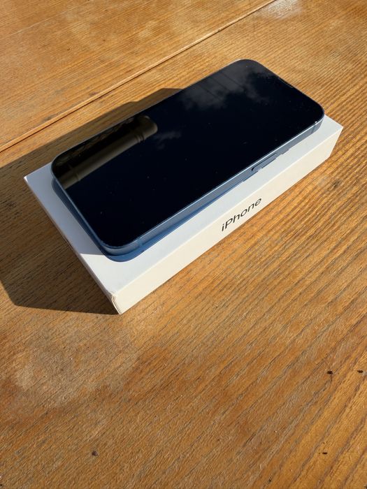 IPhone 13 256GB blue