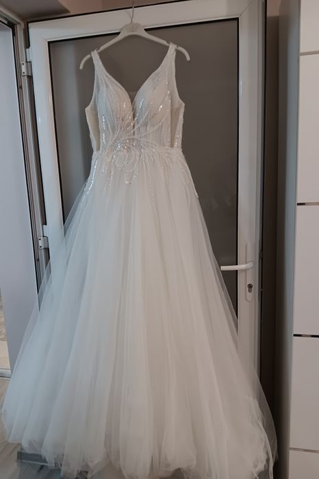 Булчинска рокля и воал