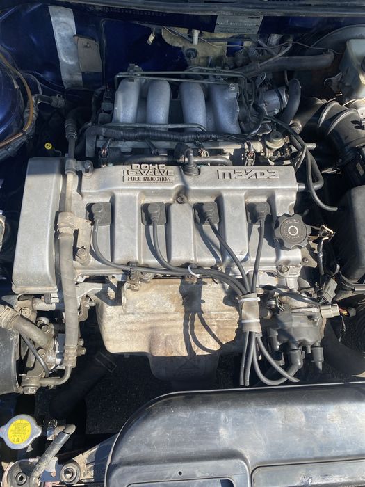 Mazda cronos 1995