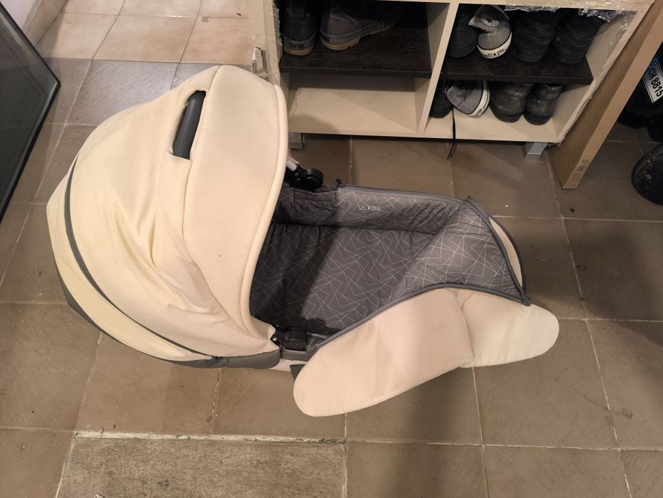 Бебешка количка Anex m/type 3 in 1