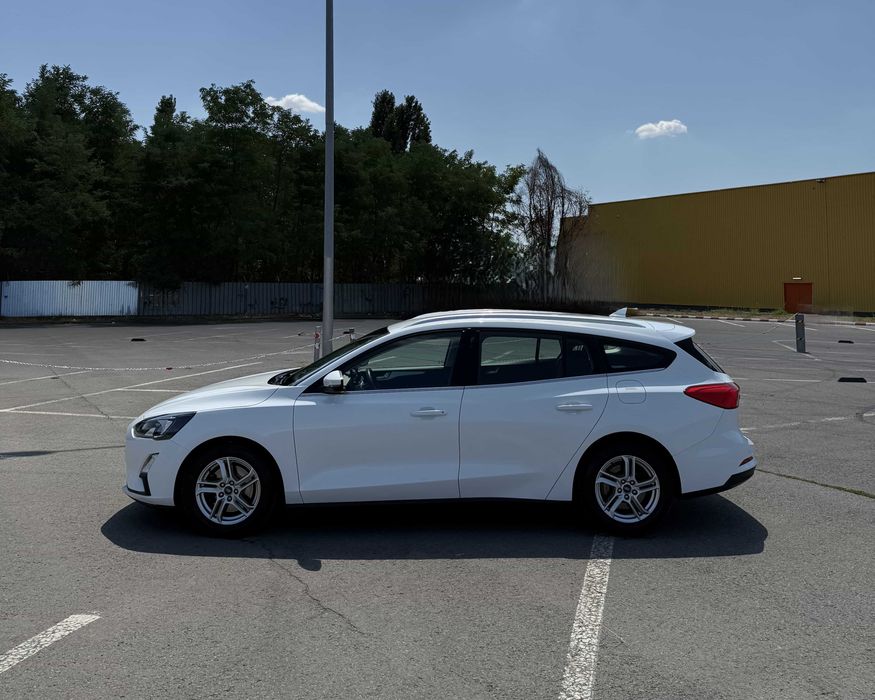 Ford Focus și Opel Astra de inchiriat/Masini de inchiriat/Rent a car