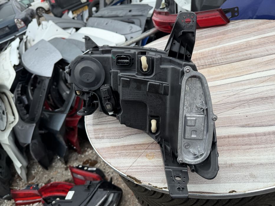 Фар Dacia Sandero 3/Logan 3/ Jogger