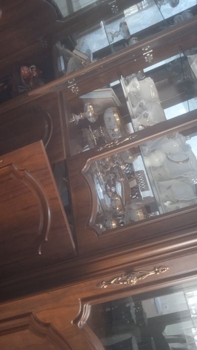 Stenka/komod sotiladi