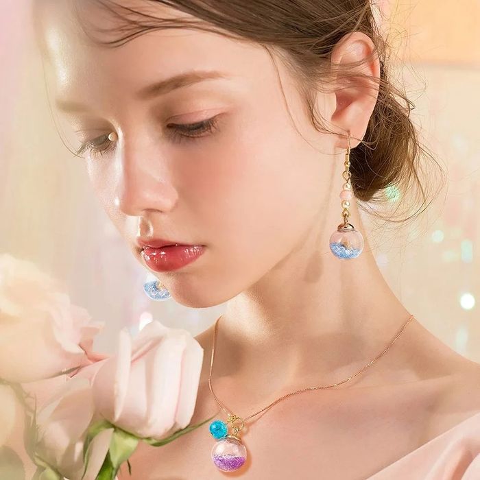 Стъклени топчета с пълнеж за бижута