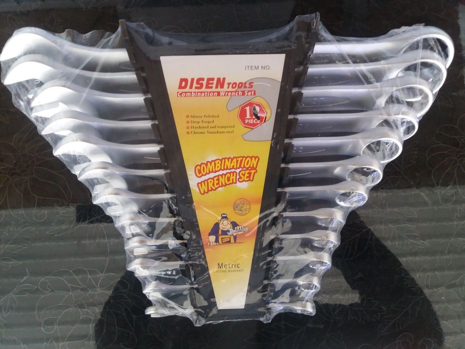 Набор 8÷32 ключей и инструментов