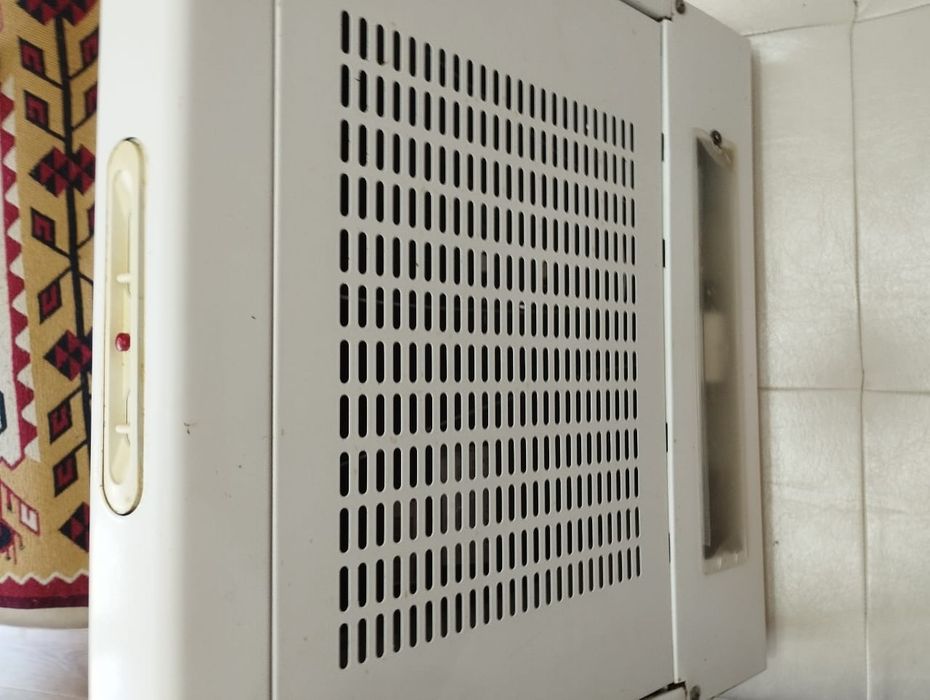 Вытяжка бытовая,, Индезит,,