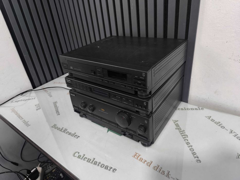 Sistem stereo Philips FA 218 amplificator tuner CD 3 unitati