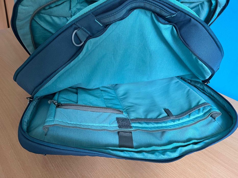 Раница Deuter Aviant Carry On 28 в размер за ръчен багаж за самолет