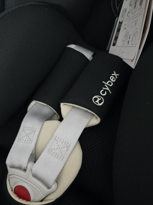 Детско столче за кола Cybex Cloud G+